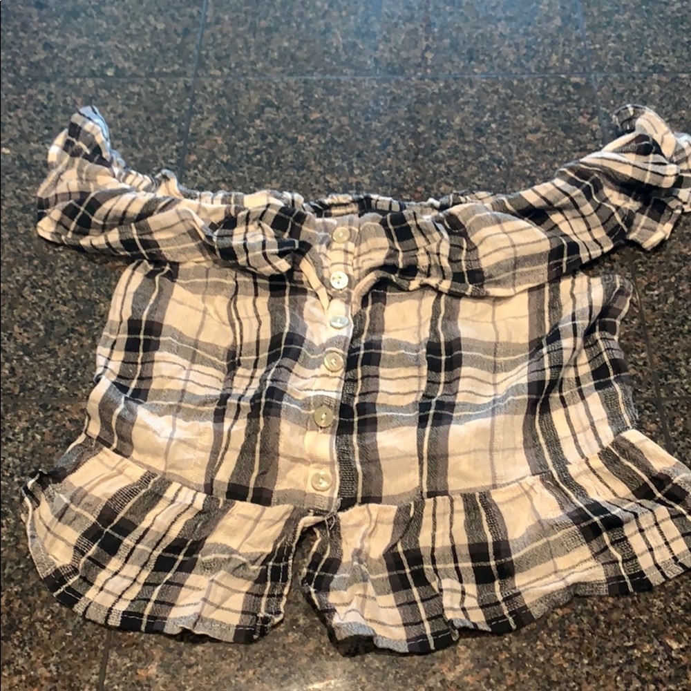 American Eagle off shoulder top